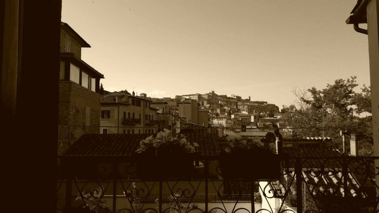 Via Piantarose, 12 Lägenhet Perugia Exteriör bild